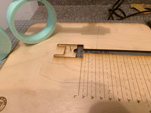 Load image into Gallery viewer, Hotwire Circle Jig Deluxe