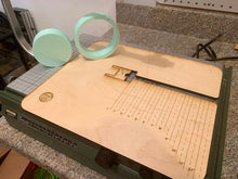 Load image into Gallery viewer, Hotwire Circle Jig Deluxe